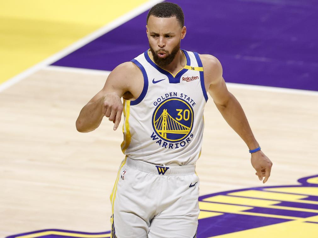 九游-库里新星比赛规则变更表现突出，掘金前途光明！赛场气氛高涨的简单介绍