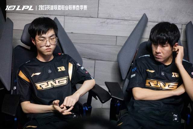 今夜欧超杯焦点战，尼斯完成火线驰援，话题不断，年轻球员获得机会的简单介绍